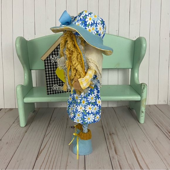 ❌SOLD❌Gnome Spring Blue Daisy Girl Yellow Floral Felt Hat Handmade Female - Picture 9 of 15